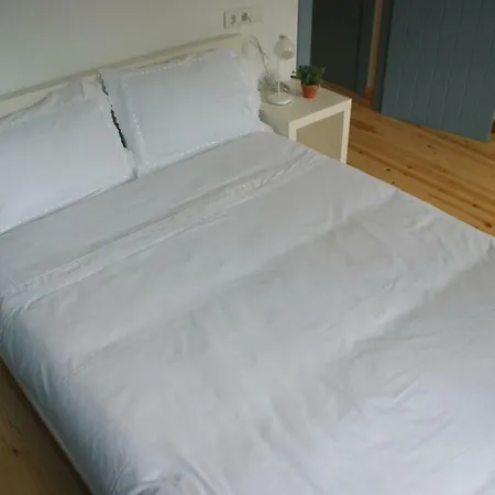 Casinas De La Granda * 努埃瓦德兰斯